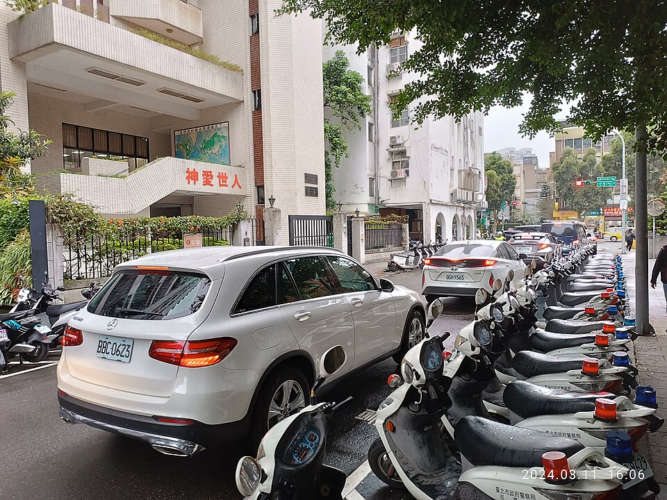 台北街頭的路邊停車